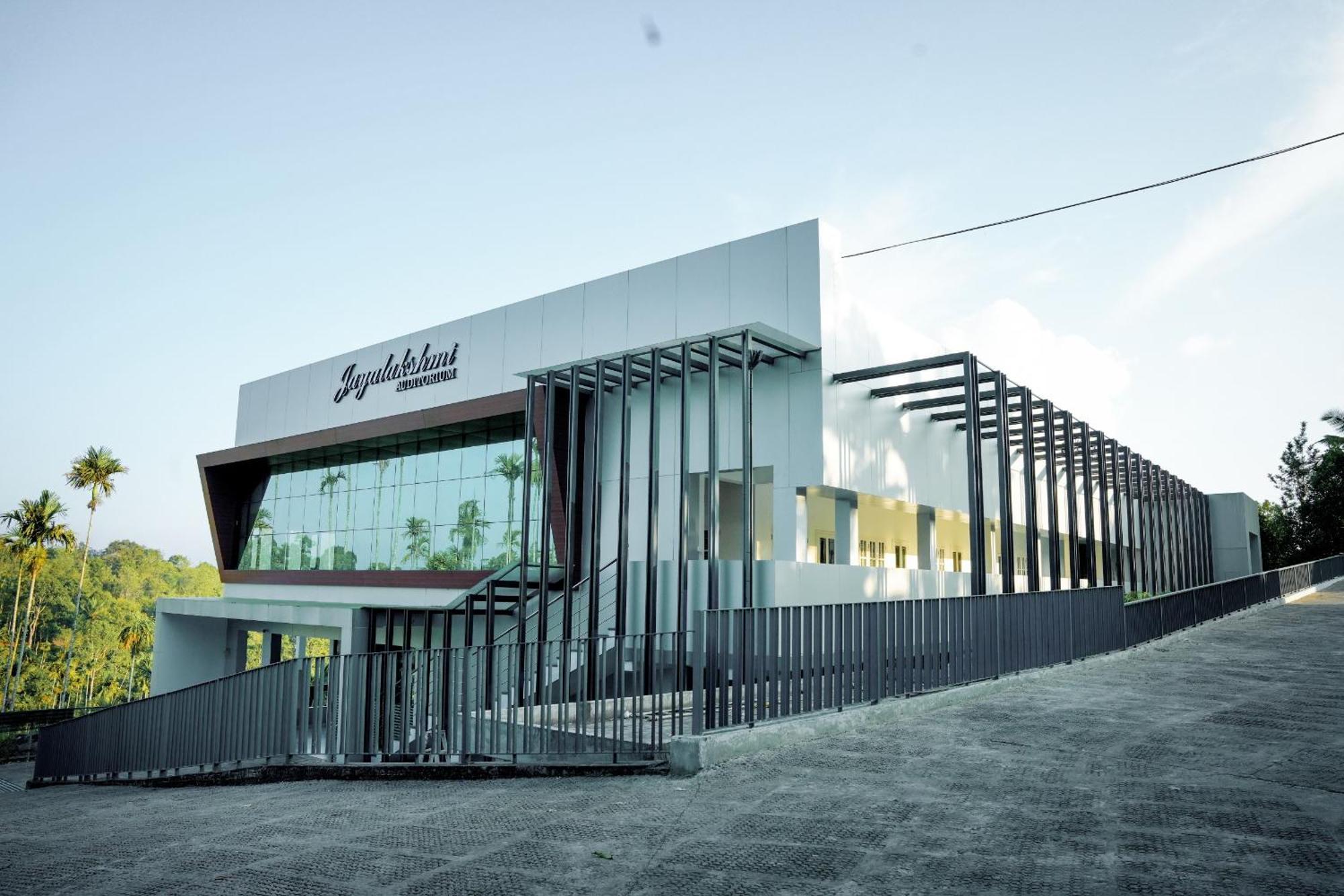 Jayalakshmi Residency Hotel Vaduvanchal Luaran gambar